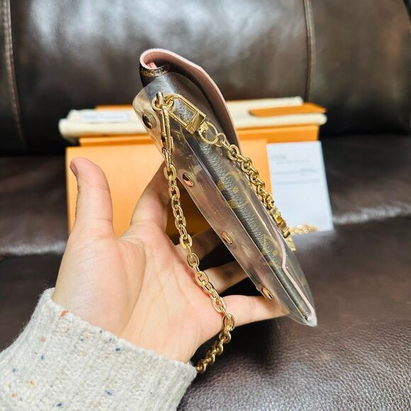 Louis Vuitton Kirigami Large Pouch with Accessories - Picture 4 of 15